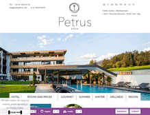 Tablet Screenshot of hotelpetrus.com